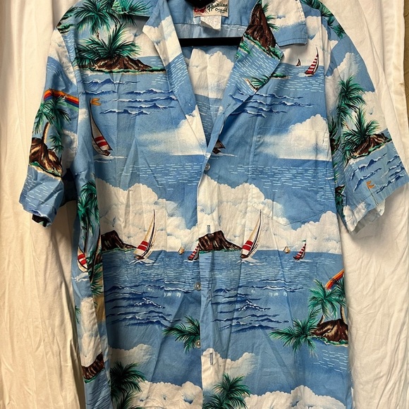 Vintage Hilo Hattie Hawaiian Shirt Mens Size MedIslands Sailboats Palms Rainbows - Picture 2 of 4